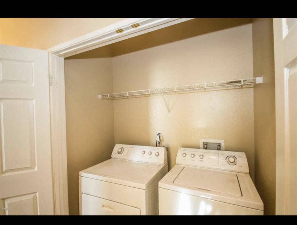 Room Available - Old Town Camarillo