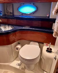 Room available on Italian yacht i