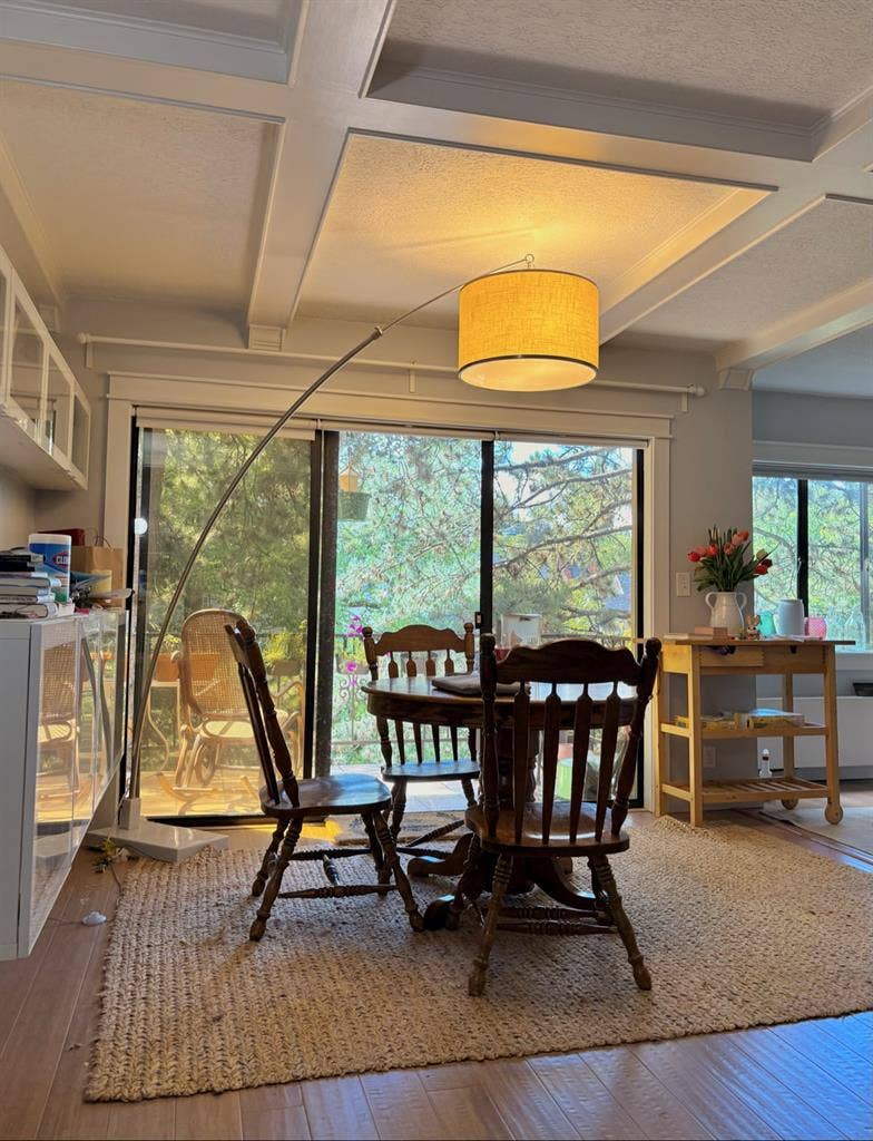 Room in Goose Hollow 2b2b Apartment