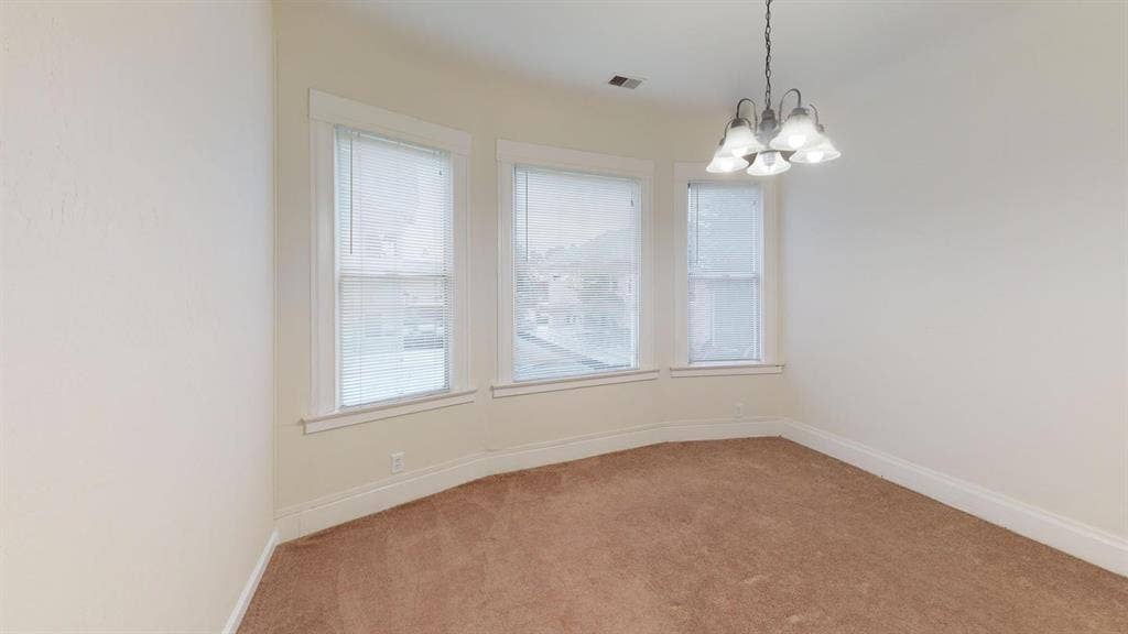 1 BR in Oakland