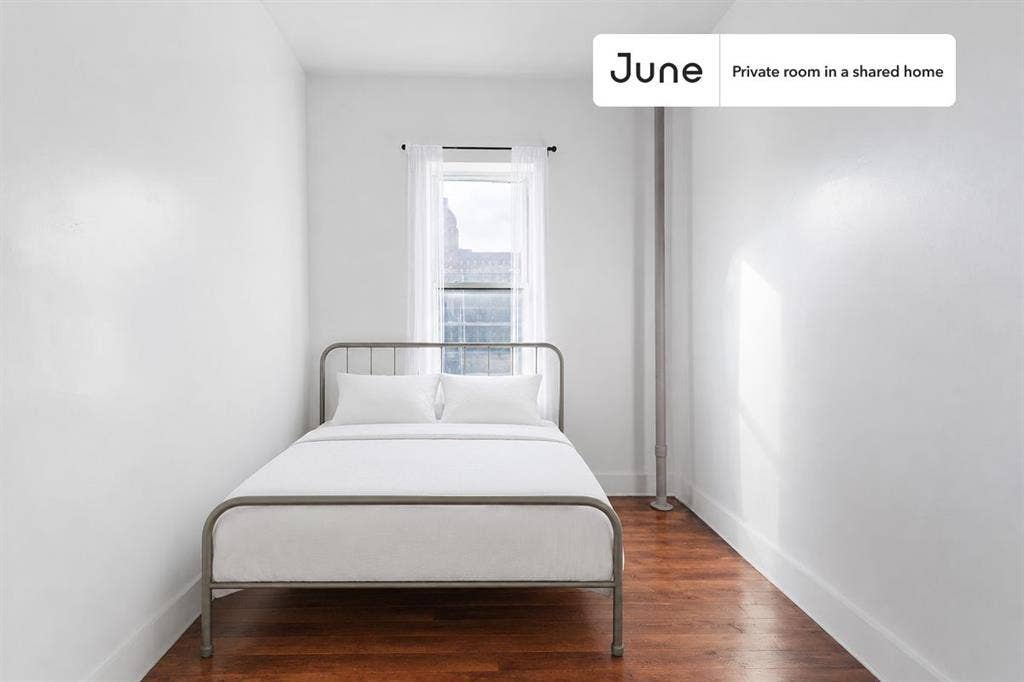 3 BR in New York City