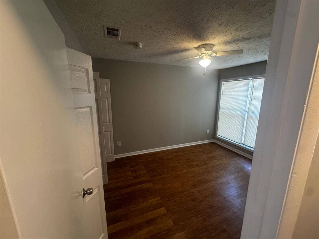 3 BR in Forest Park