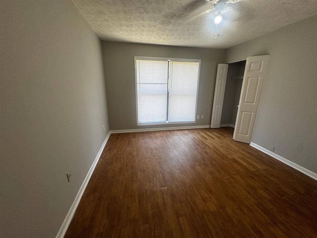 3 BR in Forest Park