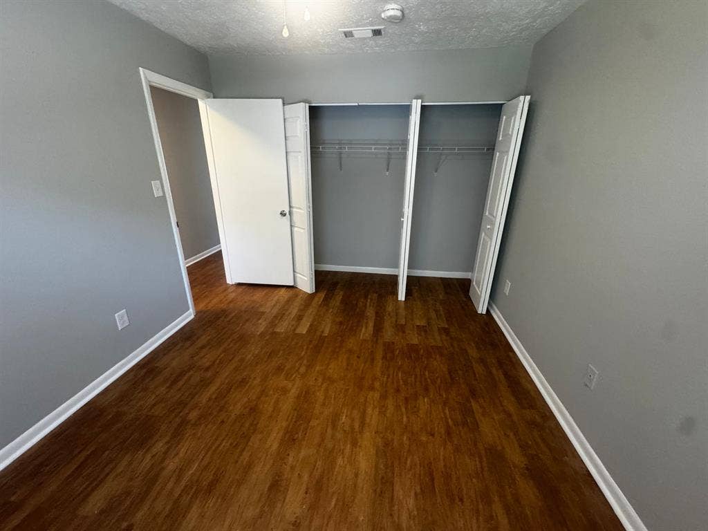 3 BR in Forest Park
