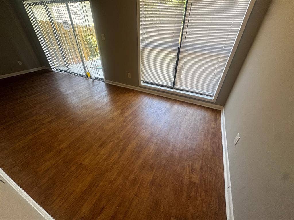 3 BR in Forest Park