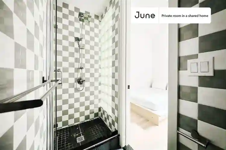 3 BR in New York City