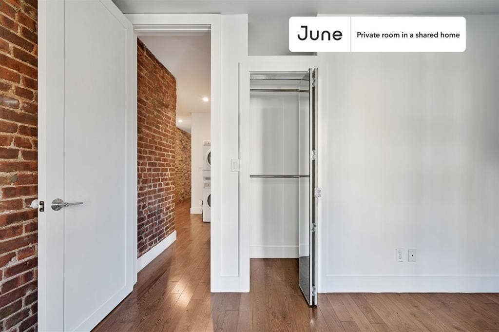 4 BR in New York City