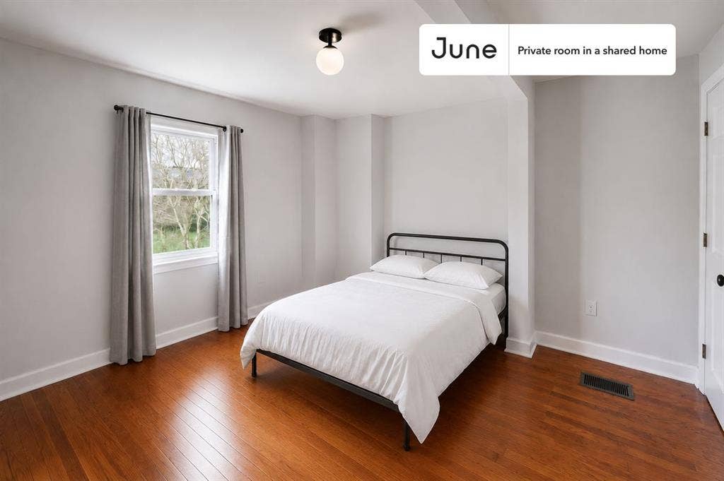 2 BR in Washington DC