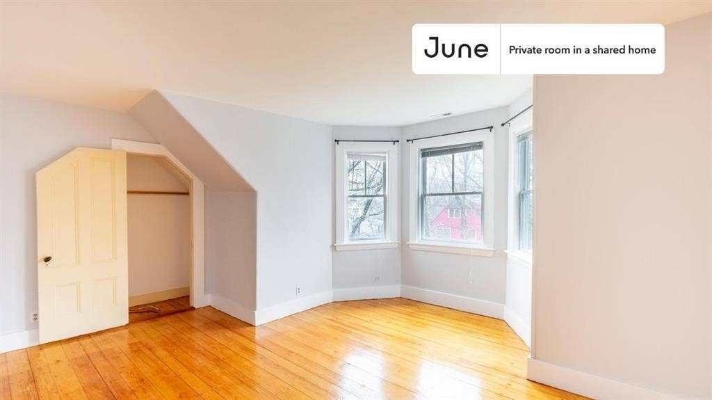 5 BR in Boston