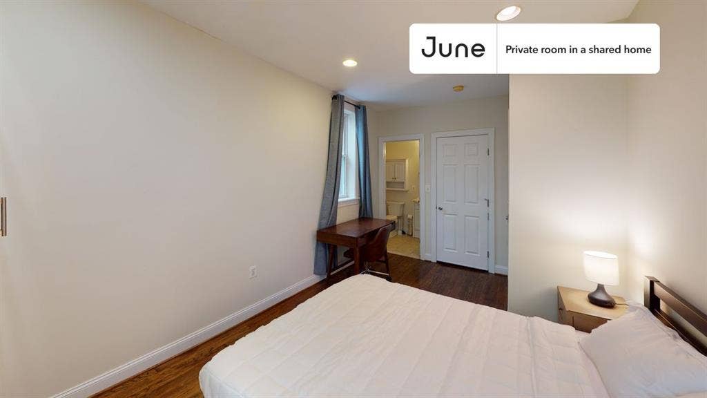 3 BR in Washington DC