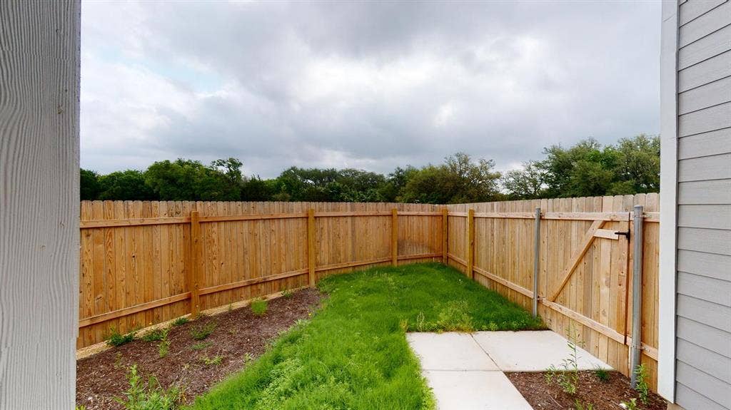 4 BR in Leander