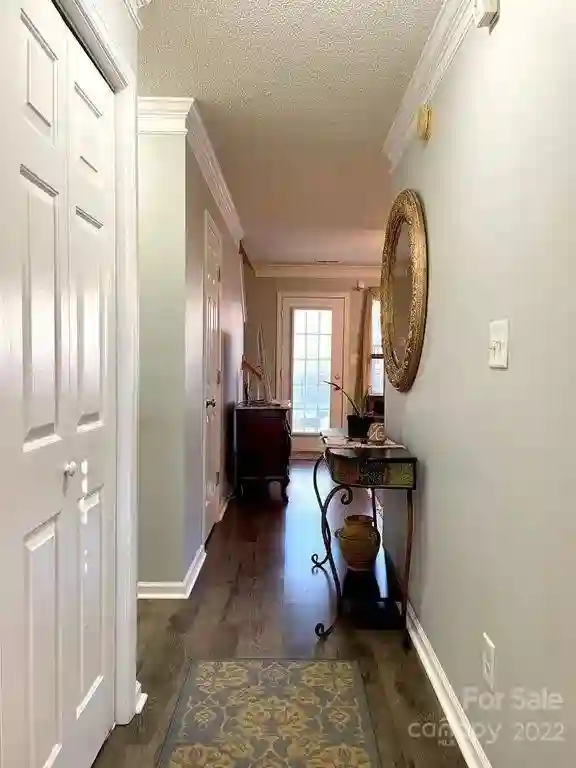 4 BR in Locust