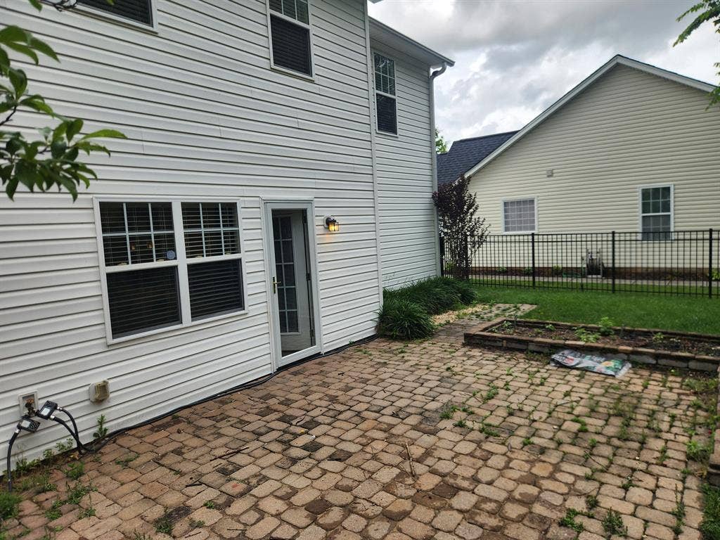 4 BR in Locust
