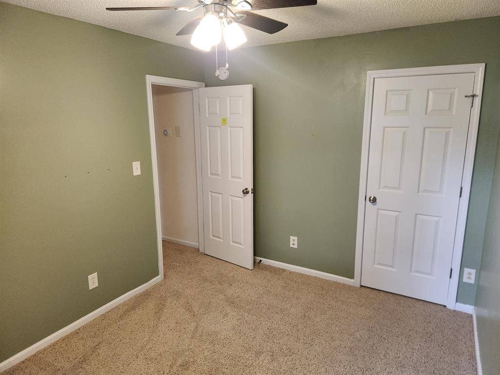 4 BR in Locust