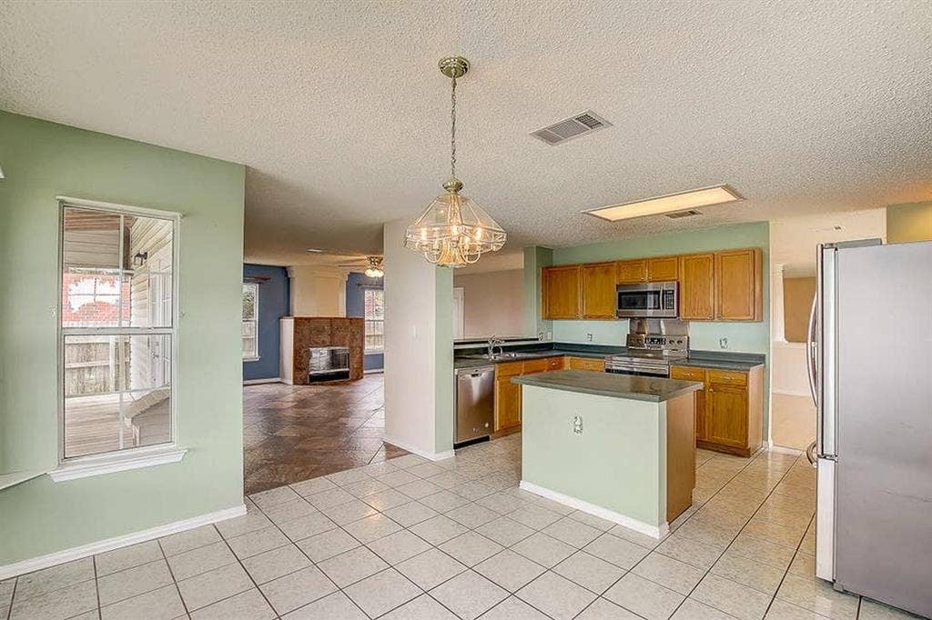 1 BR in Pflugerville