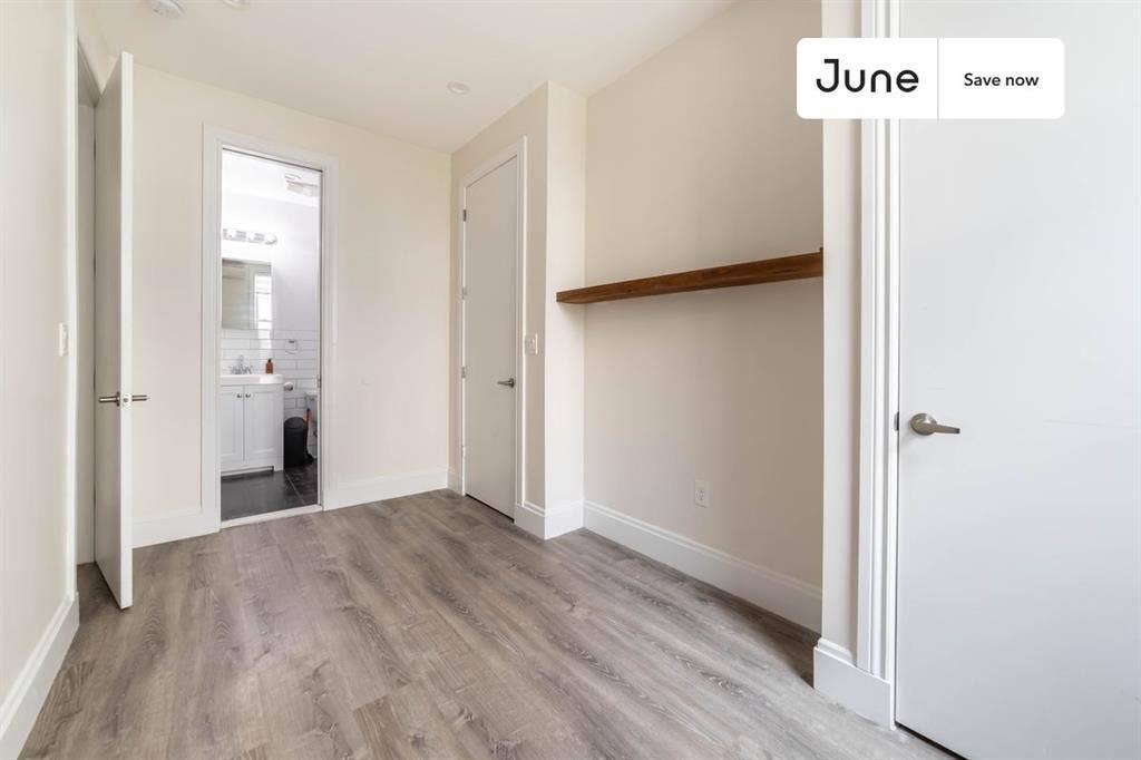 2 BR in New York City