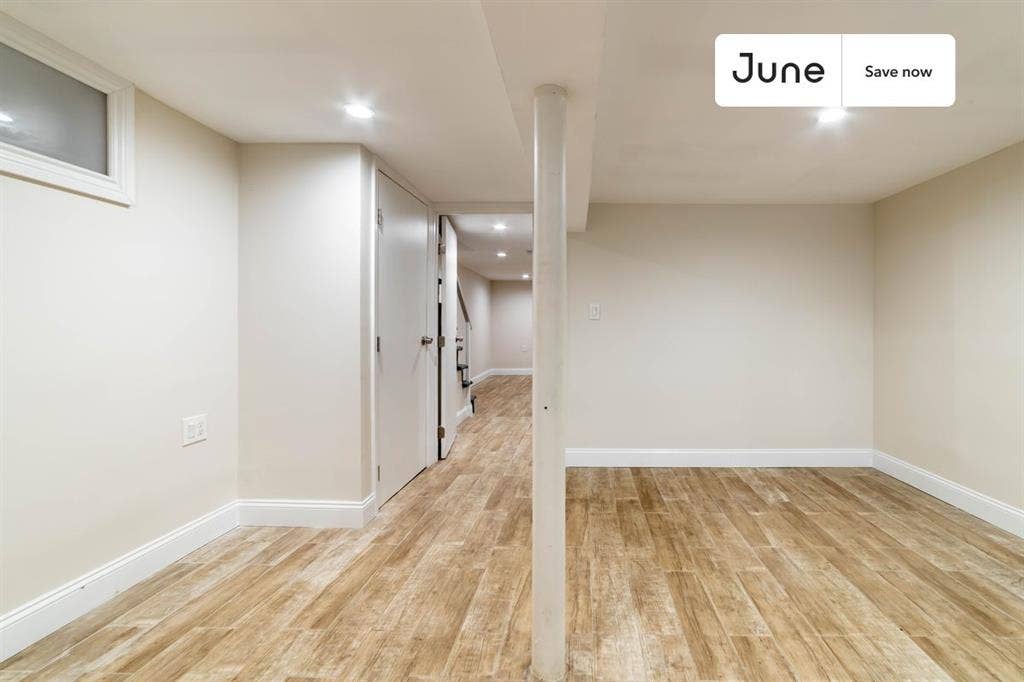 2 BR in New York City