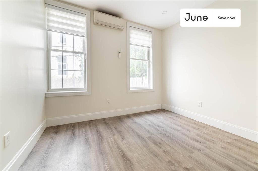 2 BR in New York City