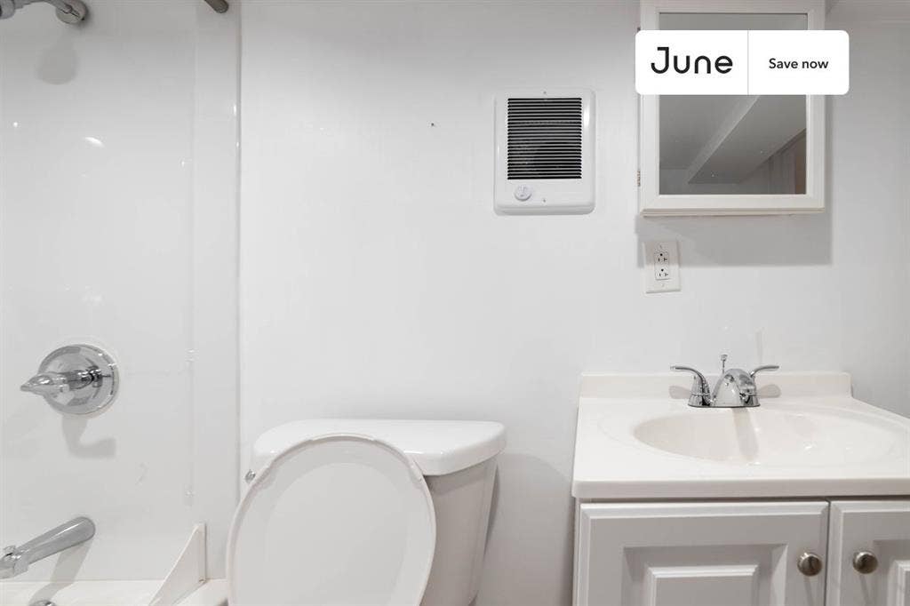 2 BR in New York City