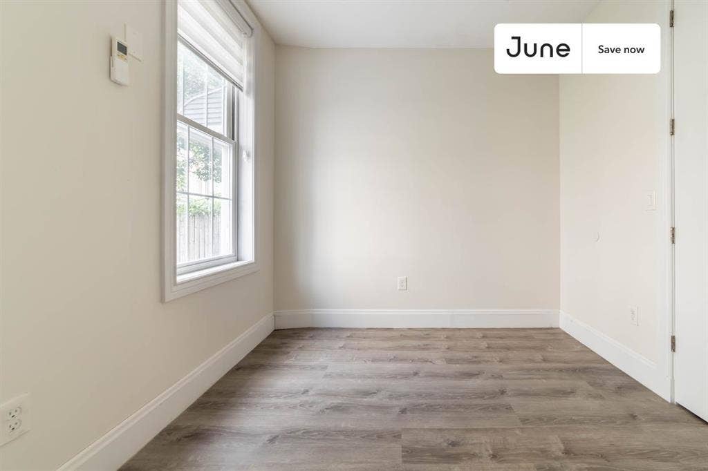 2 BR in New York City