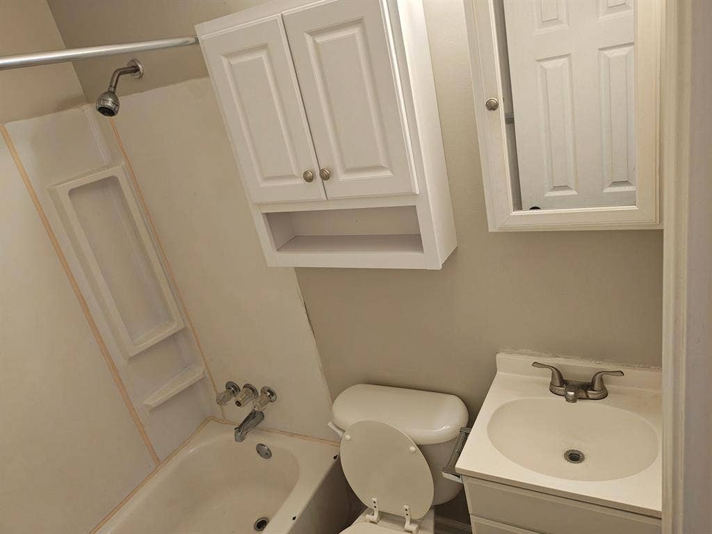 2 BR in Greensboro