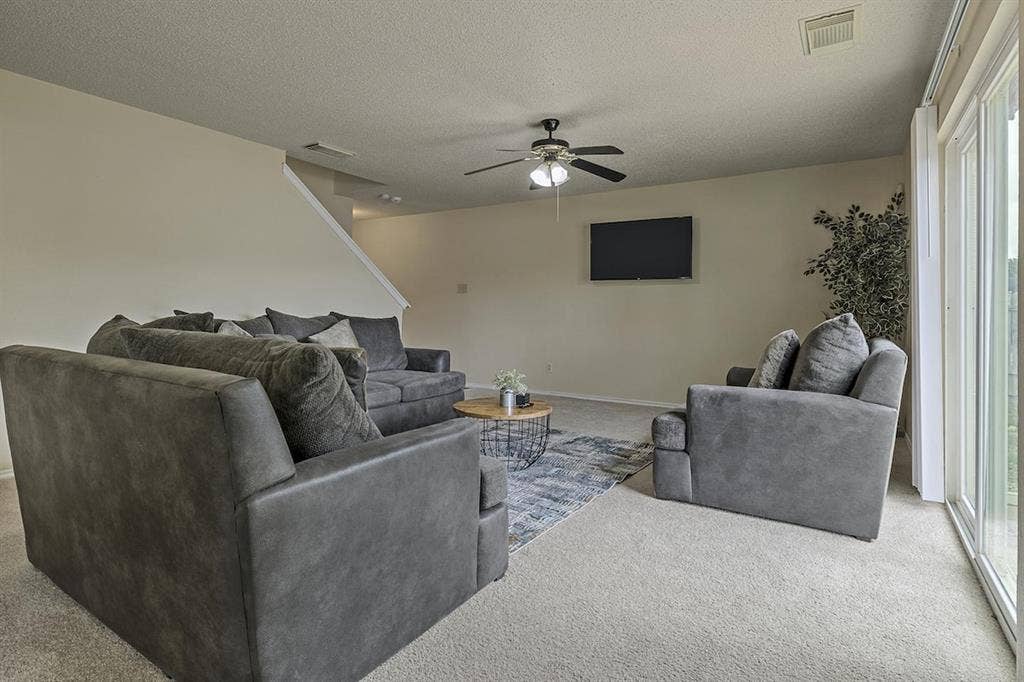 5 BR in San Antonio