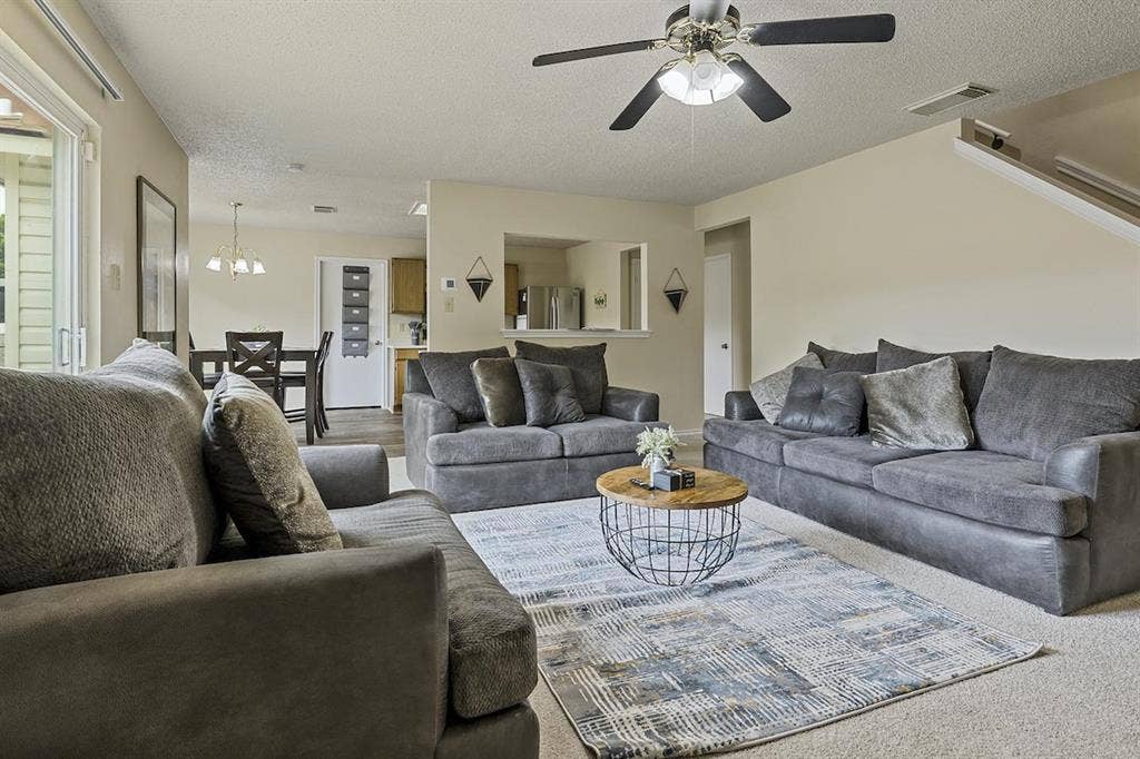 5 BR in San Antonio