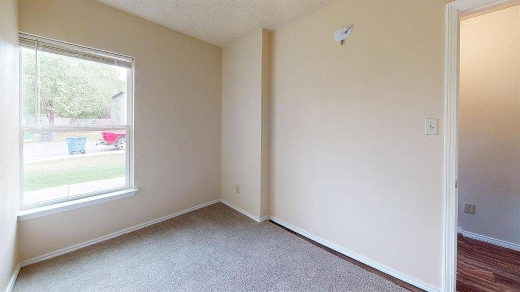 5 BR in San Antonio