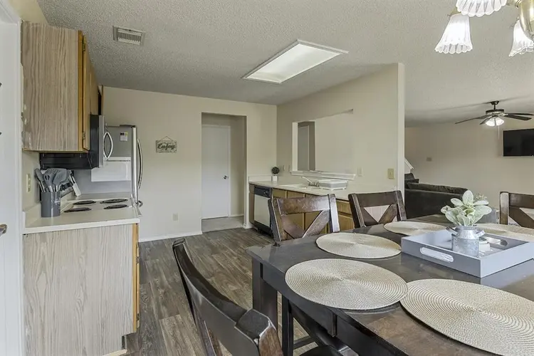 5 BR in San Antonio