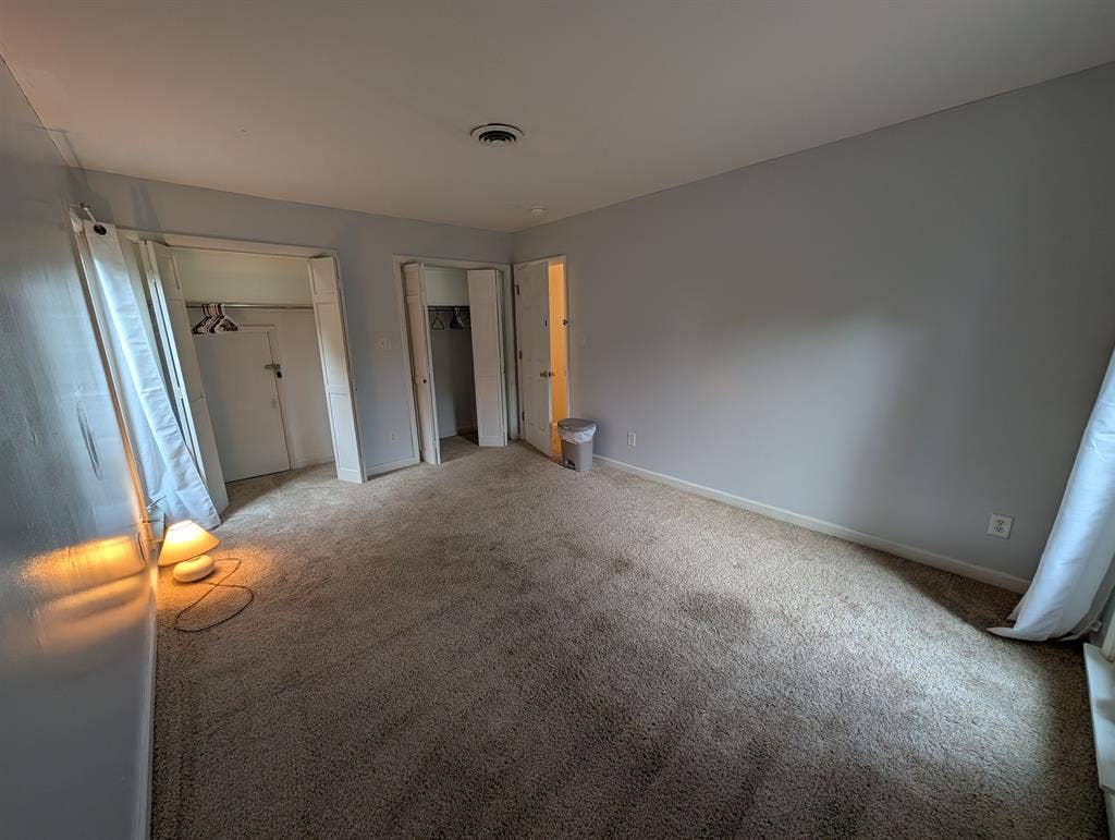 7 BR in Huntersville