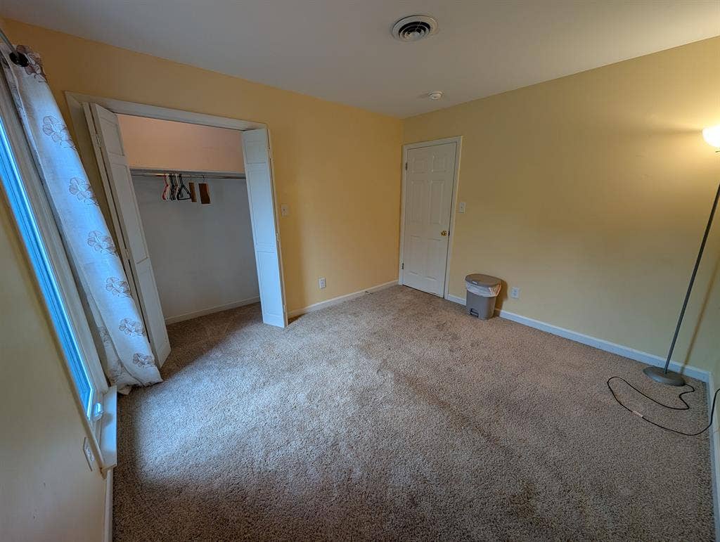 7 BR in Huntersville