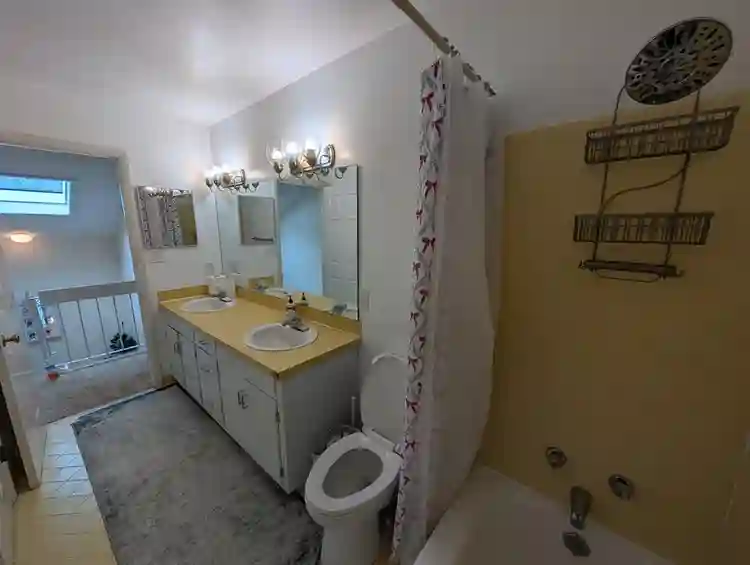 7 BR in Huntersville