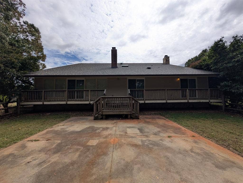 7 BR in Huntersville