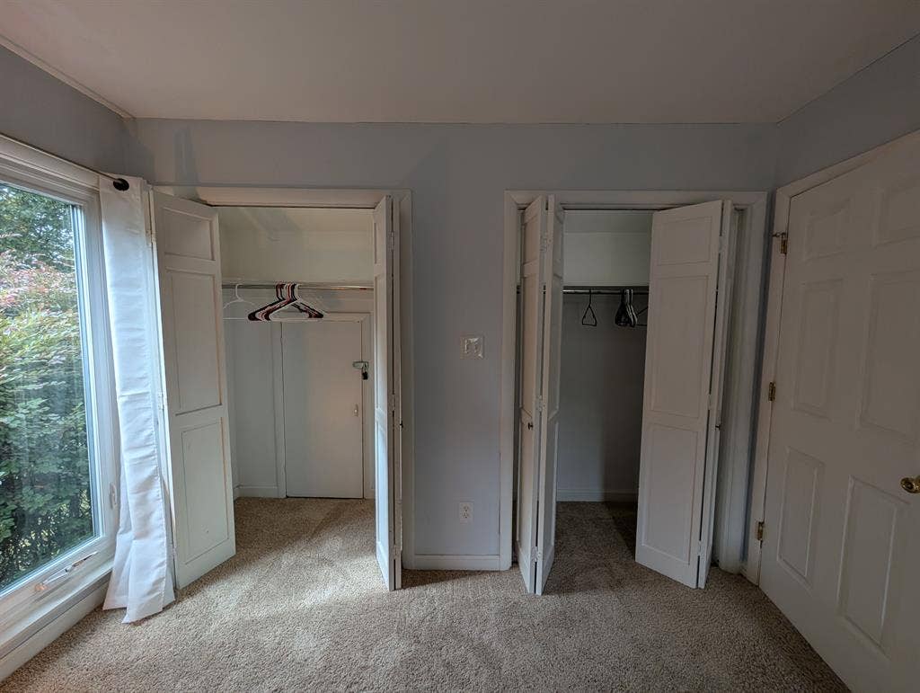 7 BR in Huntersville