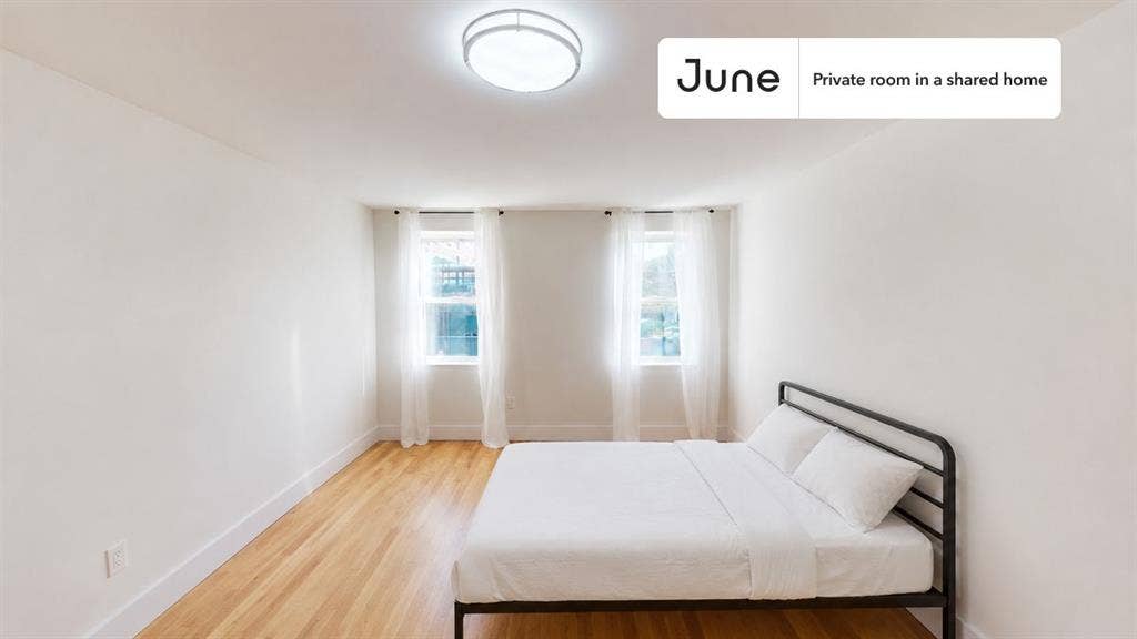 3 BR in New York City