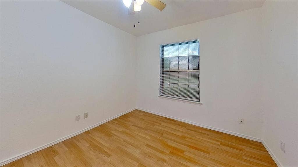 1 BR in Arlington