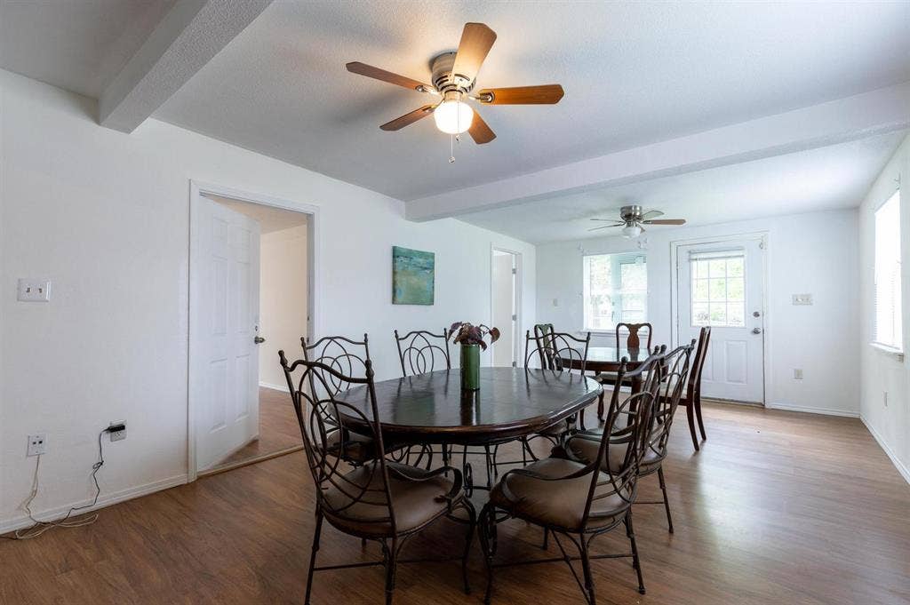 1 BR in Arlington