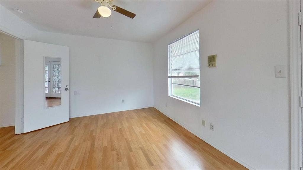 1 BR in Arlington
