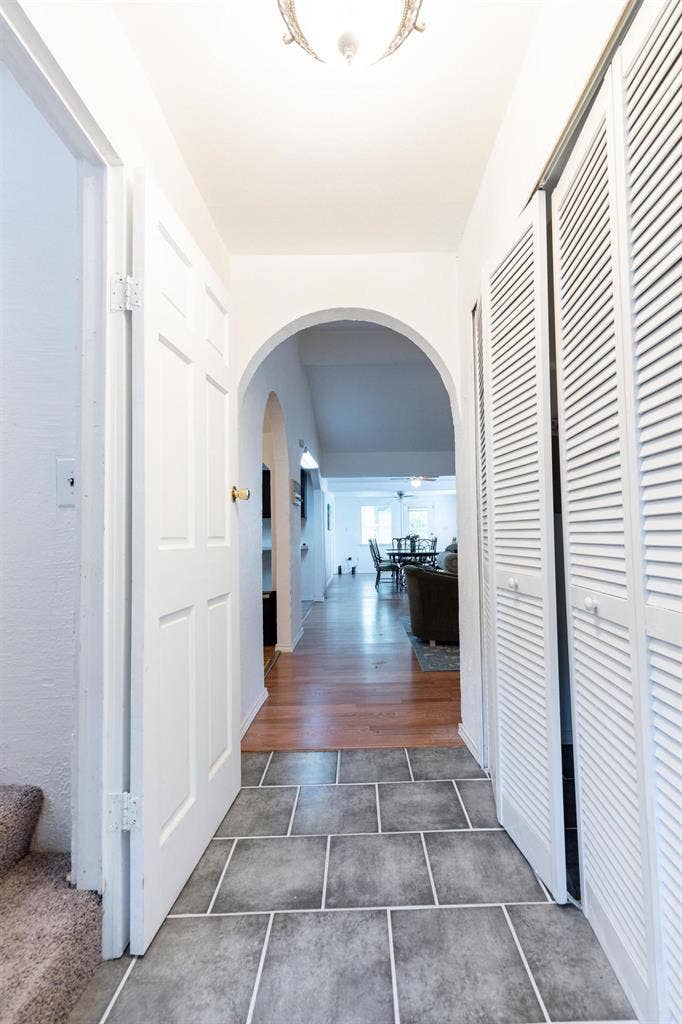 1 BR in Arlington