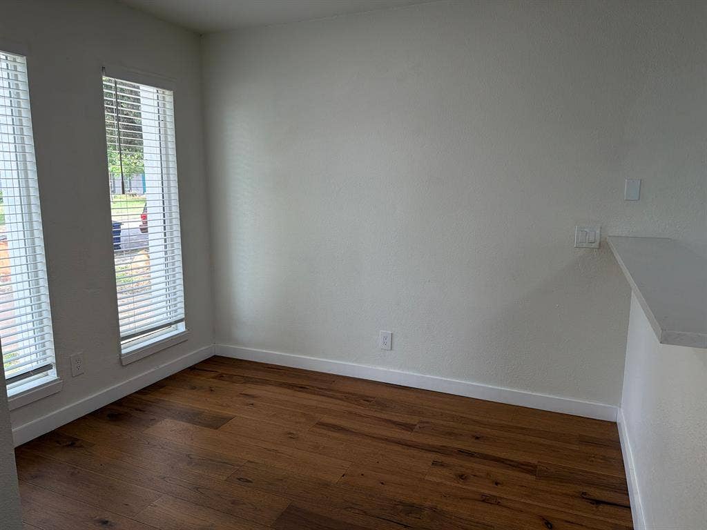4 BR in Austin