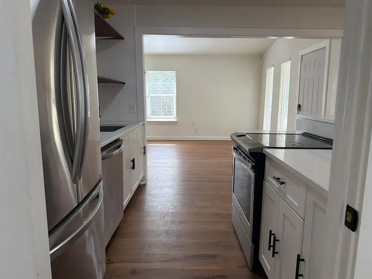 4 BR in Austin