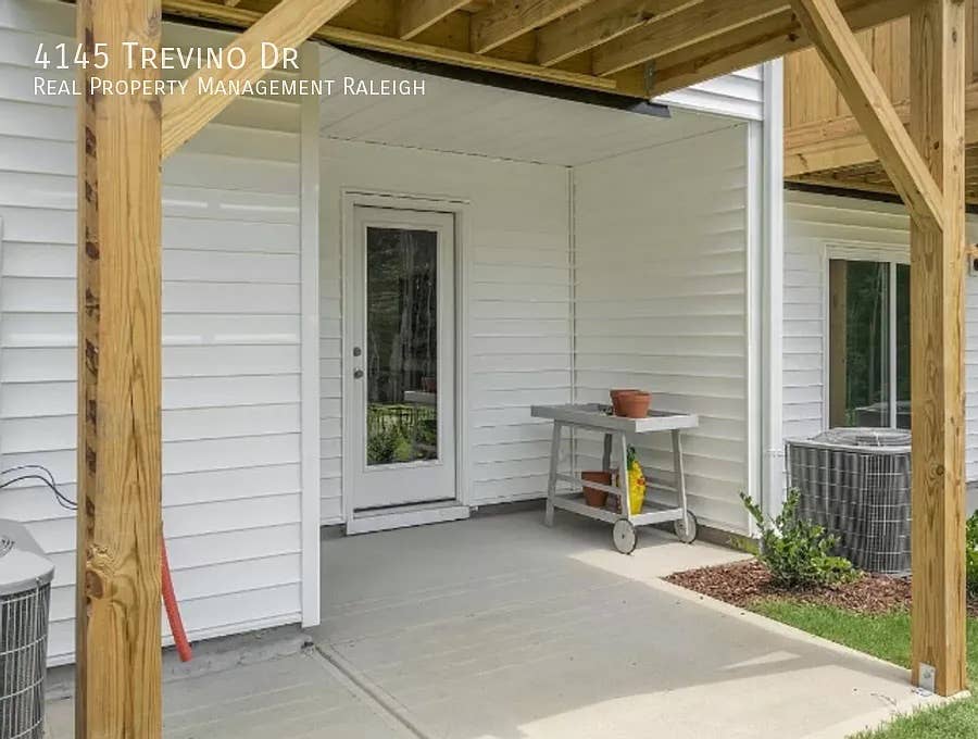 3 BR in Durham