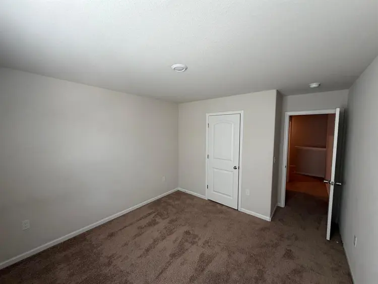 4 BR in Charlotte