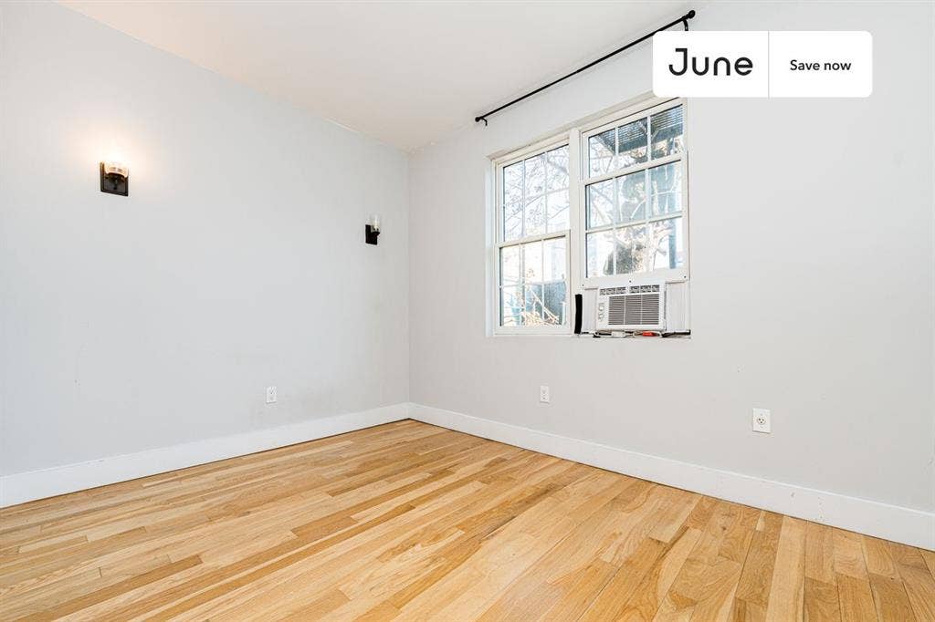 3 BR in New York City