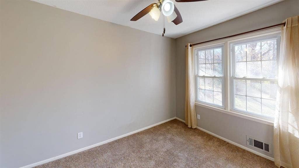 1 BR in Lee's Summit