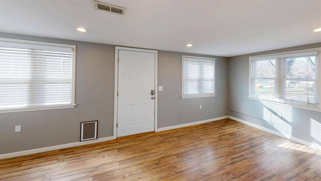 1 BR in Lee's Summit