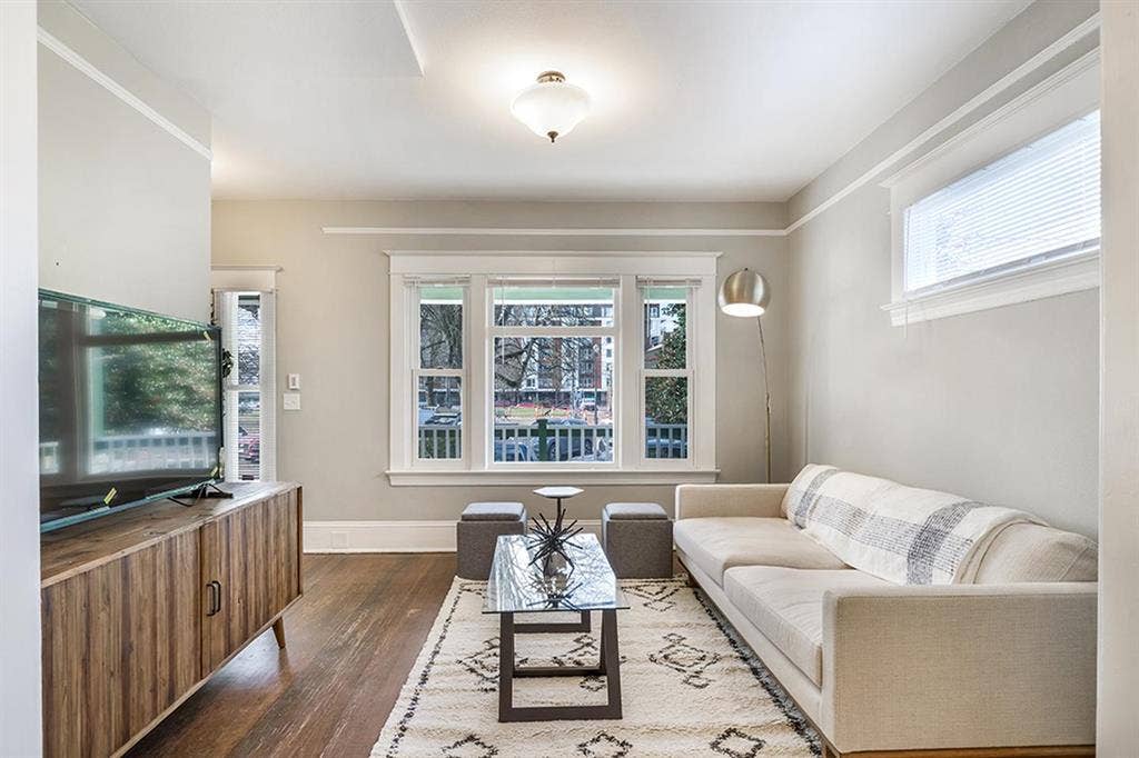 1 BR in Portland