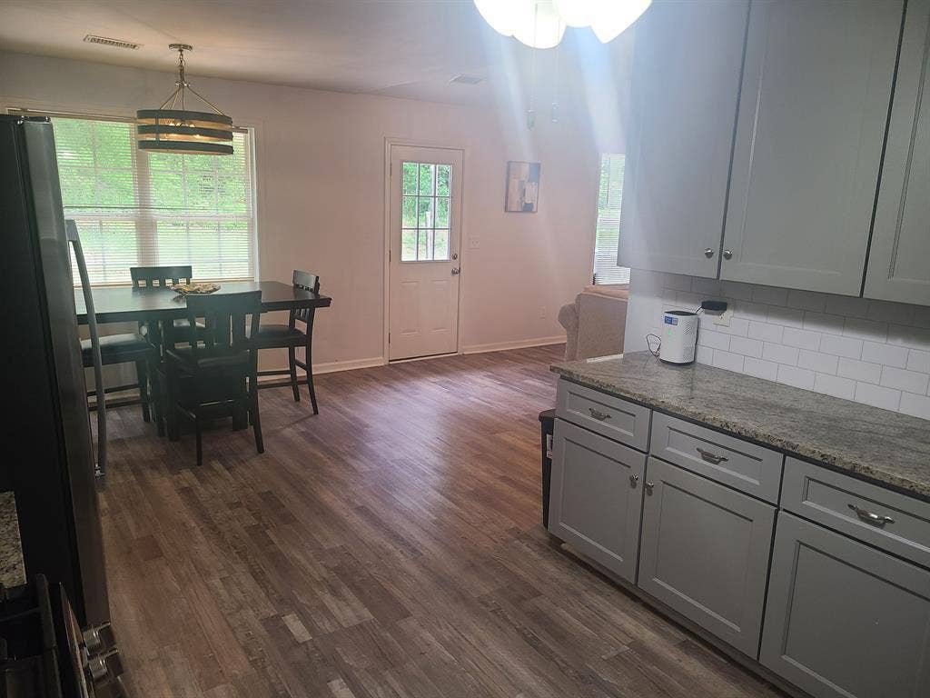 3 BR in Covington