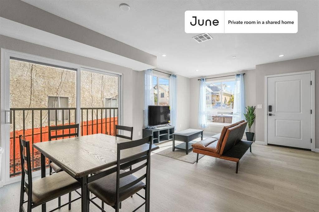 5 BR in Los Angeles