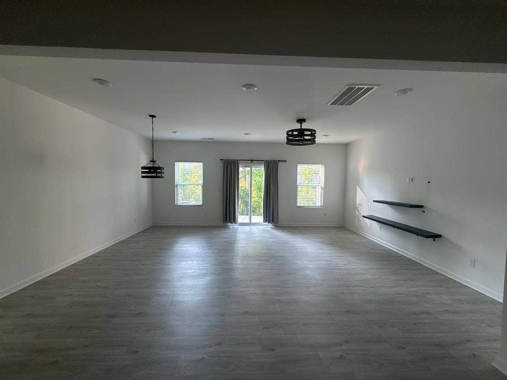 3 BR in Charlotte